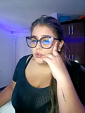Bonny rousse01 online show from 05/04/26, 12:34