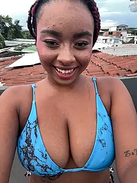 Snapshot of Kloe_rousse01 chatting on 04/01/26, 09:01 Kloe rousse01 online show from 04/01/26, 09:01