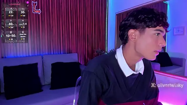 Oliver20   online show from 03/24/26, 04:17