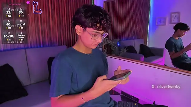 Oliver20   online show from 03/29/26, 04:45