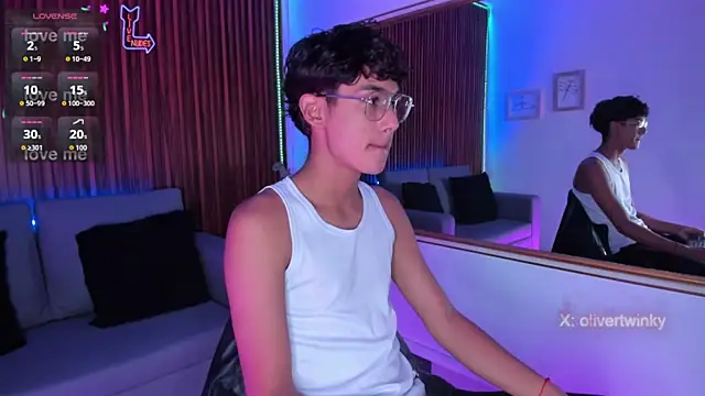 Oliver20   online show from 04/01/26, 03:40