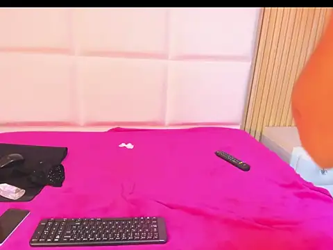 Melany Rousse26 online show from 04/14/26, 01:22