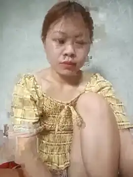 Aurora Luna online show from 03/24/26, 05:01