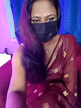 Snapshot of Lena_mahiyaa chatting on 04/13/26, 12:16 Lena mahiyaa online show from 04/13/26, 12:16