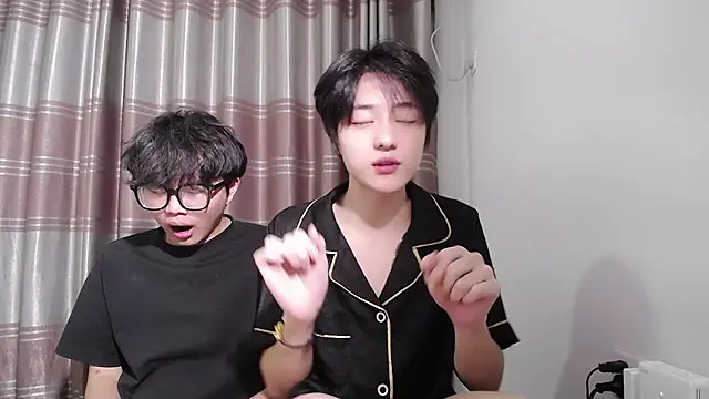 XIAOZHU-01 online show from 07/12/26, 12:51