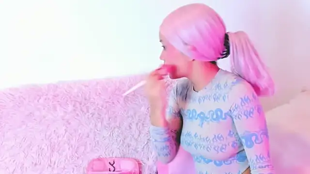 estrellaO O online show from 04/08/26, 11:59