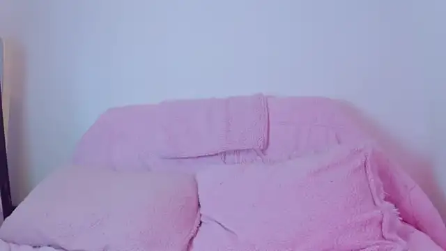 estrellaO O online show from 04/13/26, 12:05