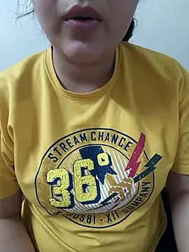 neelam rawat online show from 04/15/26, 08:53