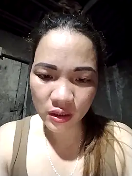 Snapshot of sfgggg1111 chatting on 03/28/26, 11:32 sfgggg1111 online show from 03/28/26, 11:32