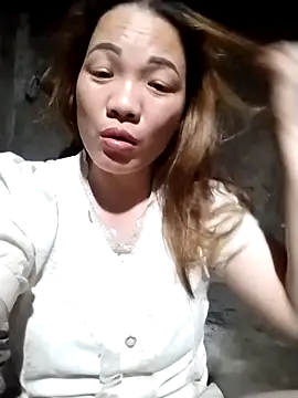 Snapshot of sfgggg1111 chatting on 03/30/26, 02:29 sfgggg1111 online show from 03/30/26, 02:29