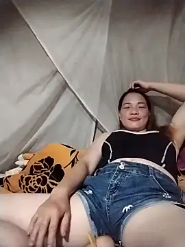 Snapshot of sfgggg1111 chatting on 04/03/26, 03:10 sfgggg1111 online show from 04/03/26, 03:10