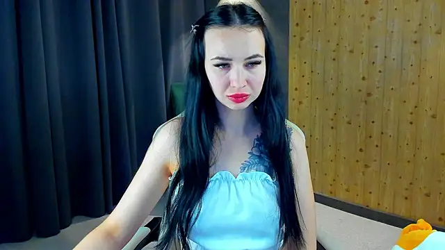 maymalina online show from 04/11/26, 03:44