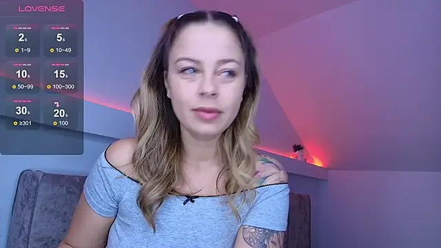 BluEyesKate online show from 03/28/26, 04:01