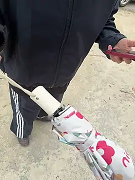 Snapshot of leilei998 chatting on 04/05/26, 03:15 leilei998 online show from 04/05/26, 03:15