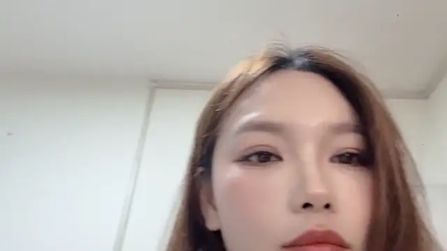 Snapshot of leilei998 chatting on 04/08/26, 12:38 leilei998 online show from 04/08/26, 12:38