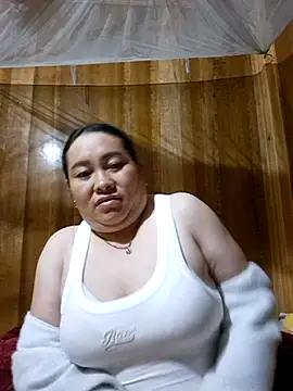 Snapshot of Nin-anna chatting on 03/22/26, 01:03 Nin-anna online show from 03/22/26, 01:03