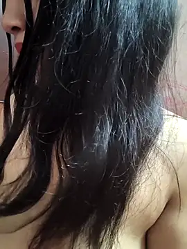 REENA-STRIP online show from 05/31/26, 06:09
