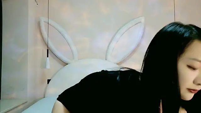 A-Rowan online show from 04/13/26, 09:53