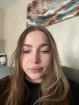 Snapshot of milana_millka chatting on 04/07/26, 10:59 milana millka online show from 04/07/26, 10:59