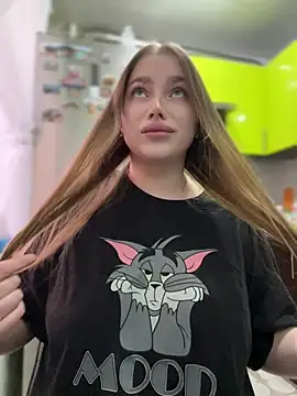 Snapshot of milana_millka chatting on 04/09/26, 11:37 milana millka online show from 04/09/26, 11:37