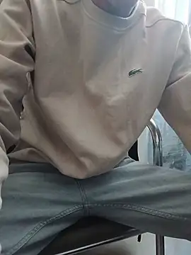 Skinboy06 online show from 03/24/26, 11:04