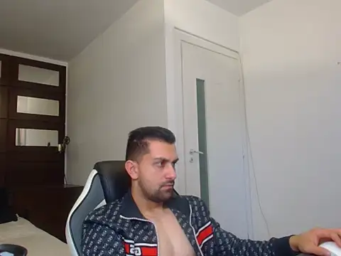 BryceReign online show from 04/09/26, 06:19