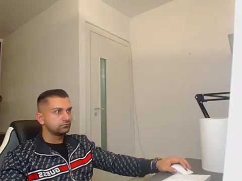 BryceReign online show from 04/11/26, 04:17