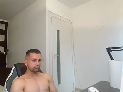 BryceReign online show from 04/11/26, 07:45