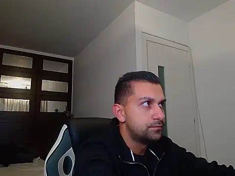 BryceReign online show from 05/21/26, 04:19