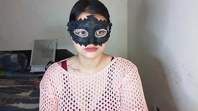 Punjabi baddie  online show from 05/06/26, 05:18