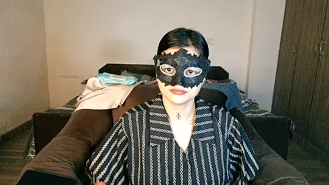 Punjabi baddie  online show from 05/28/26, 07:33