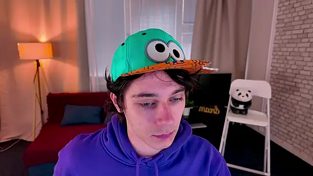 KevinStrike online show from 04/15/26, 06:53