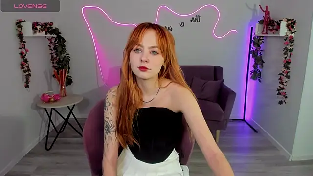 MiaSensitive online show from 03/27/26, 01:00