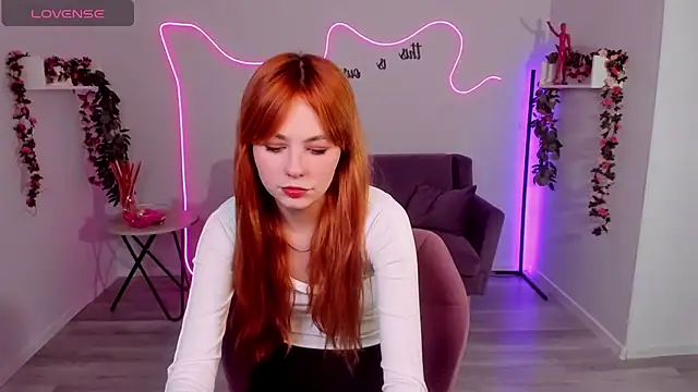 MiaSensitive online show from 04/01/26, 12:17