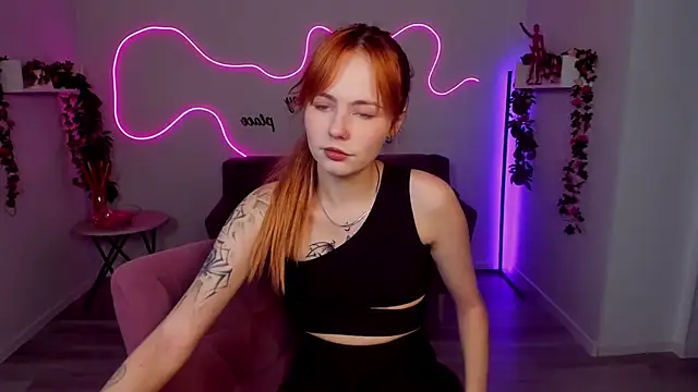 MiaSensitive online show from 04/13/26, 11:37