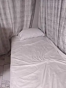 BabeThandi online show from 03/24/26, 07:52