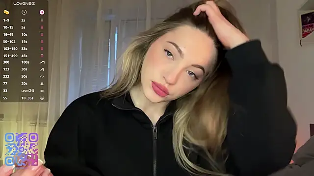 1Kellynaive online show from 04/04/26, 04:04