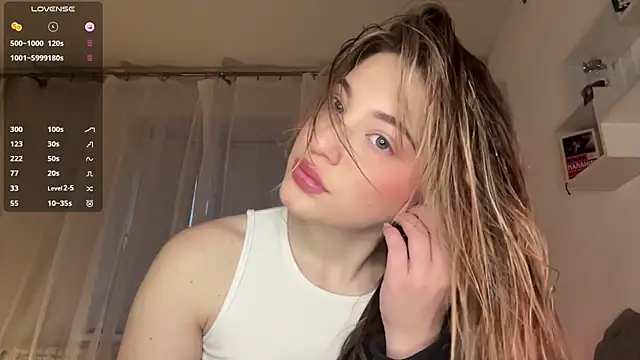 1Kellynaive online show from 04/06/26, 03:02