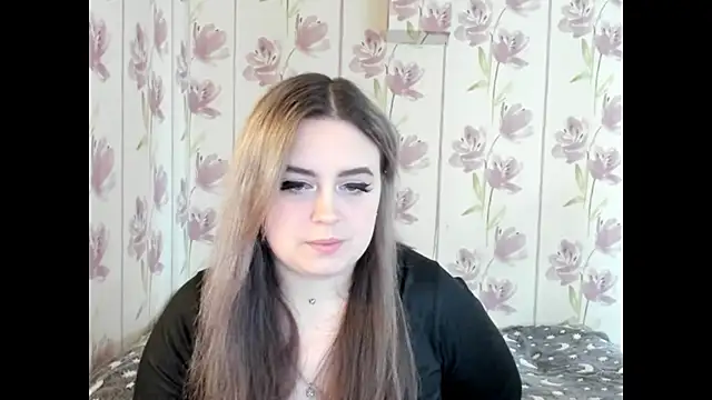 Agathameoww online show from 04/13/26, 09:37