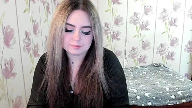 Agathameoww online show from 04/15/26, 09:49