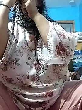 MoonlightMira online show from 06/29/26, 05:25