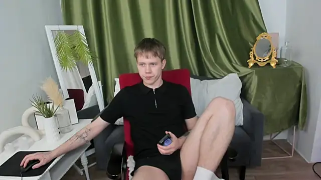 twel veeek online show from 04/10/26, 07:07