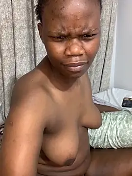 coco0002 online show from 03/22/26, 12:03