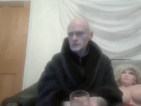 Useless Wanker online show from 03/28/26, 03:17