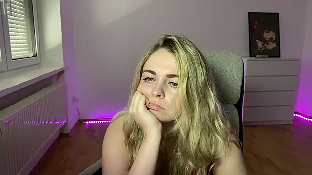 EvaKraz online show from 04/14/26, 10:43