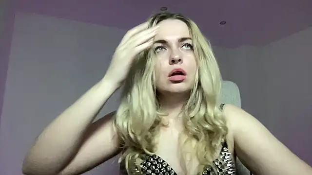 EvaKraz online show from 04/15/26, 09:15