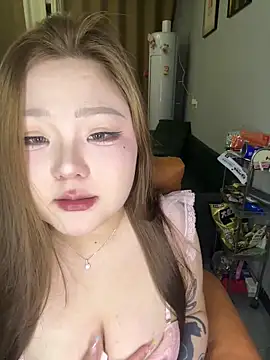 MIJ44445555 online show from 04/10/26, 03:39