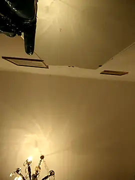 FINCHELABARCAVA online show from 04/11/26, 12:04