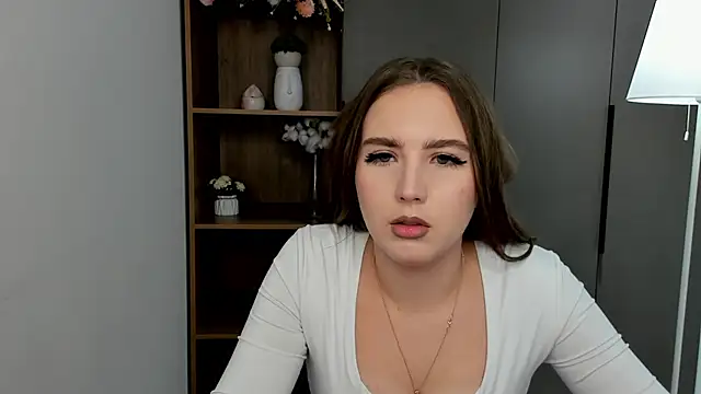 Snapshot of KarriDunman chatting on 03/24/26, 08:19 KarriDunman online show from 03/24/26, 08:19