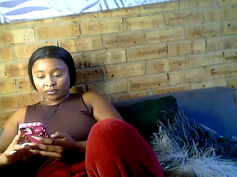 Snapshot of MILLIONDOLLARPUSSY95 chatting on 03/24/26, 11:04 MILLIONDOLLARPUSSY95 online show from 03/24/26, 11:04